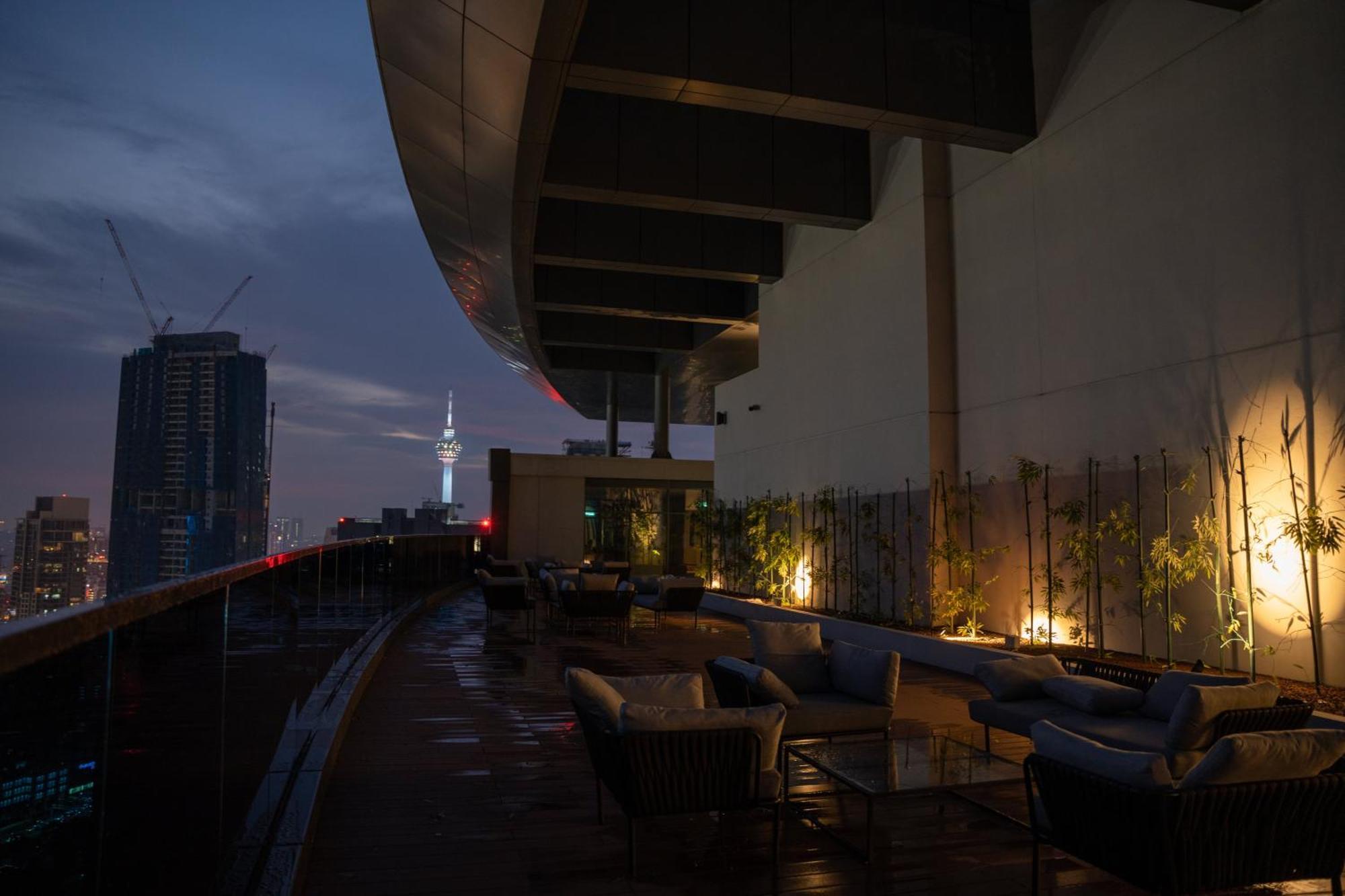 Eaton Residences Klcc By Plush Kuala Lumpur Bagian luar foto