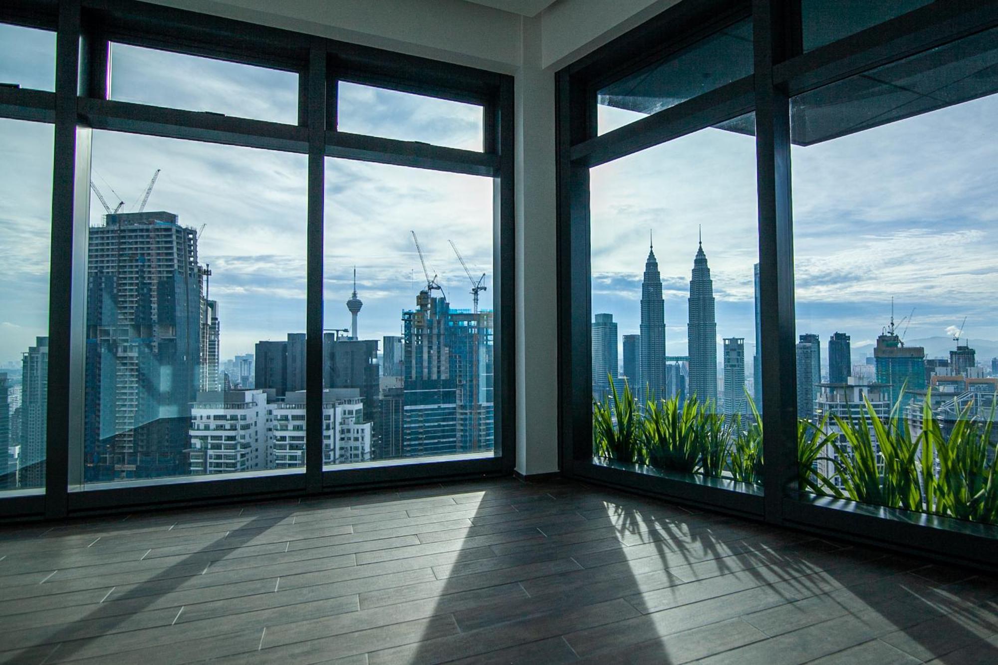 Eaton Residences Klcc By Plush Kuala Lumpur Bagian luar foto